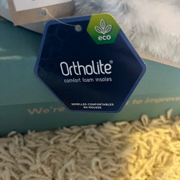 NWT TOMS ❄️ 🐆 - Picture 5 of 8